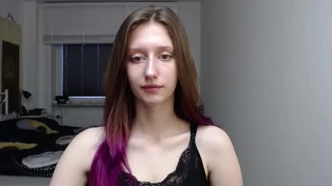 Snapshot of luna_xsensual chatting on November 3, 2025, 6:36 am L U N A online show from November 3, 2025, 6:36 am