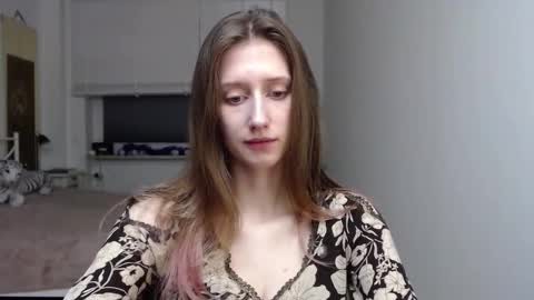 Snapshot of luna_xsensual chatting on January 12, 2026, 6:29 am L U N A online show from January 12, 2026, 6:29 am