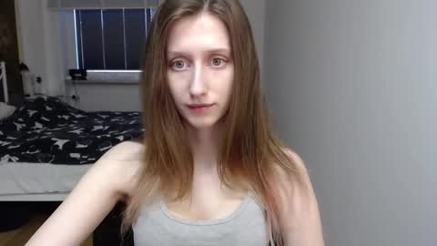 Snapshot of luna_xsensual chatting on February 24, 2026, 1:42 pm L U N A online show from February 24, 2026, 1:42 pm