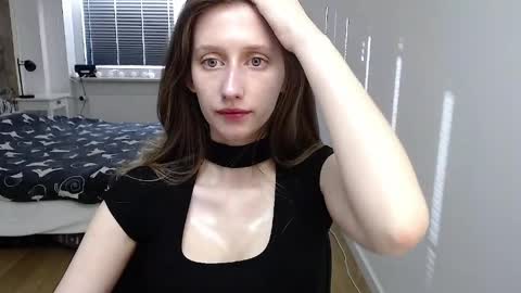 Snapshot of luna_xsensual chatting on March 30, 2026, 5:41 am L U N A online show from March 30, 2026, 5:41 am