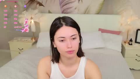 Luna online show from April 12, 2026, 2:55 pm
