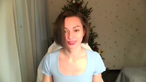lunaa_bluee online show from January 11, 2026, 11:32 pm