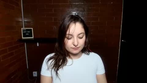 Snapshot of lunaa_m_ chatting on February 24, 2025, 11:19 pm lunaa_m_ online show from February 24, 2025, 11:19 pm