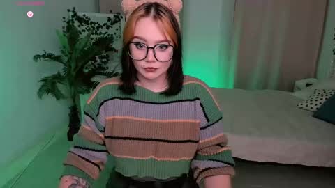 Li online show from October 3, 2025, 4:48 pm