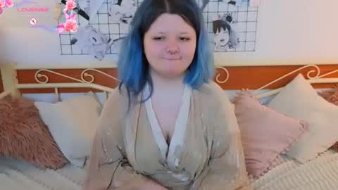Luna online show from April 29, 2026, 5:33 am