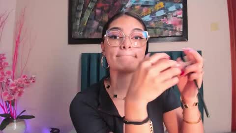 Snapshot of lunaaspen chatting on September 16, 2025, 6:20 pm Luna Aspen online show from September 16, 2025, 6:20 pm