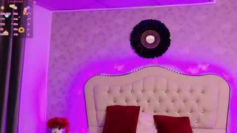 lunababe_ online show from June 27, 2026, 11:26 am