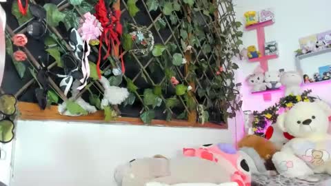 lunacristal_moon online show from February 11, 2025, 8:05 am