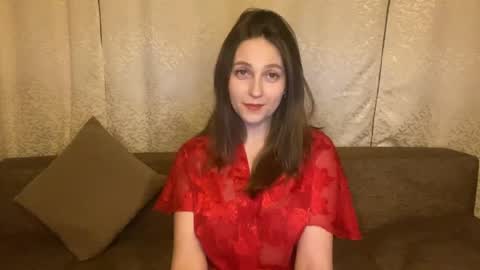 Snapshot of lunafeather chatting on March 30, 2026, 6:42 pm lunafeather online show from March 30, 2026, 6:42 pm
