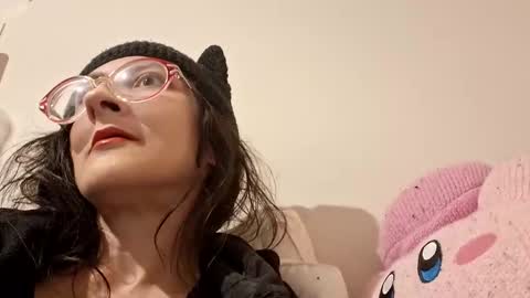 Freya online show from May 3, 2026, 8:53 am