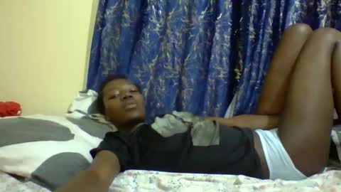 lunah_kitty online show from May 31, 2026, 6:42 pm