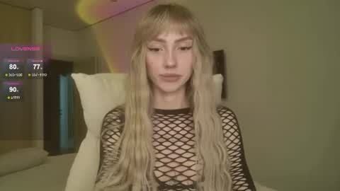 Luna online show from June 23, 2026, 8:51 pm