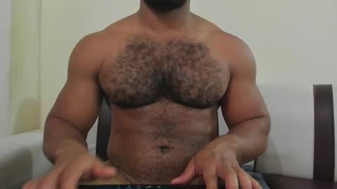 Snapshot of lunainsane58 chatting on May 16, 2026, 6:43 am Luna online show from May 16, 2026, 6:43 am