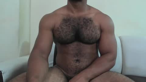 Snapshot of lunainsane58 chatting on June 1, 2026, 10:44 pm Luna online show from June 1, 2026, 10:44 pm