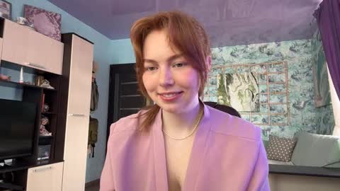 Luna online show from March 11, 2026, 4:51 am