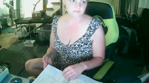 Snapshot of lunalovesanal77 chatting on October 1, 2025, 7:09 pm lunalovesanal77 online show from October 1, 2025, 7:09 pm