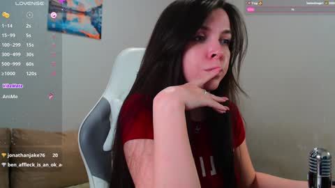 Luna online show from December 8, 2024, 12:18 am