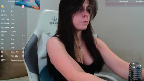 Luna online show from December 17, 2024, 7:48 pm