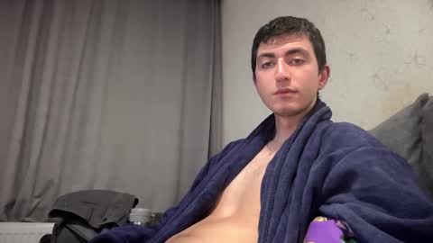 LunaPica online show from December 26, 2024, 5:19 pm