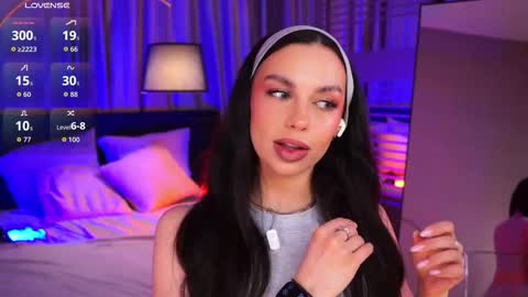 Luna  next streams Mon Fri Sat Sun 8pm-5am gmt0 online show from March 16, 2026, 8:35 pm