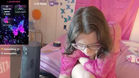 lunaquinn45 online show from March 9, 2026, 3:38 pm