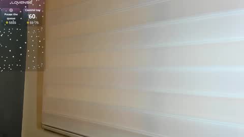 Luna  online show from January 8, 2026, 6:54 pm