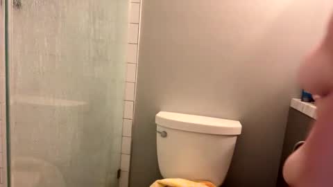 lunar_nightstar online show from September 16, 2025, 4:30 pm