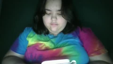 lunar_nightstar online show from September 19, 2025, 8:27 am