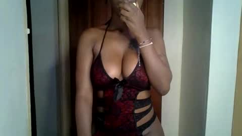 lunargoddess45 online show from February 8, 2026, 1:42 am