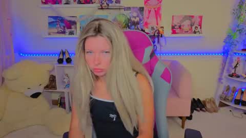 Luna Rishi online show from August 1, 2026, 6:01 am