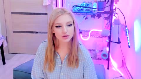 Snapshot of lunatale chatting on January 31, 2025, 3:09 am Kate online show from January 31, 2025, 3:09 am