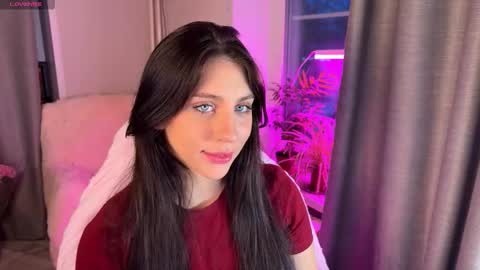 Snapshot of lunawho chatting on March 9, 2026, 3:43 am Luna online show from March 9, 2026, 3:43 am