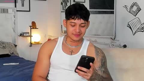 Lunay online show from December 23, 2025, 1:25 am