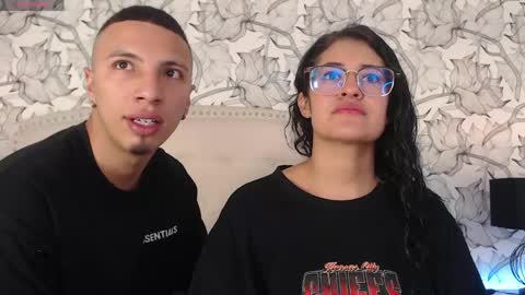 Luna and Kian online show from April 25, 2026, 3:31 am