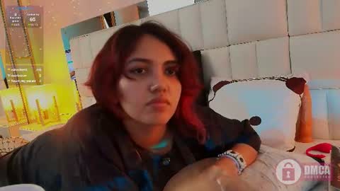 Lune  online show from August 4, 2026, 3:58 pm