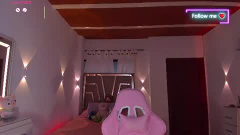 Snapshot of lunna_roosee chatting on July 27, 2026, 10:39 pm LUNA ROSE online show from July 27, 2026, 10:39 pm