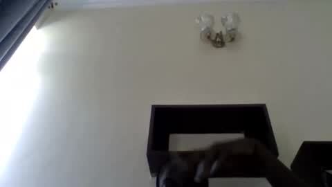 luo_queen online show from March 14, 2026, 10:42 am