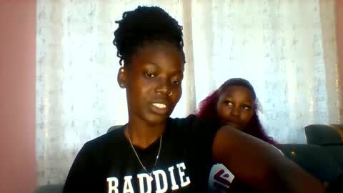 Snapshot of luo_queen chatting on April 10, 2026, 9:14 am luo_queen online show from April 10, 2026, 9:14 am