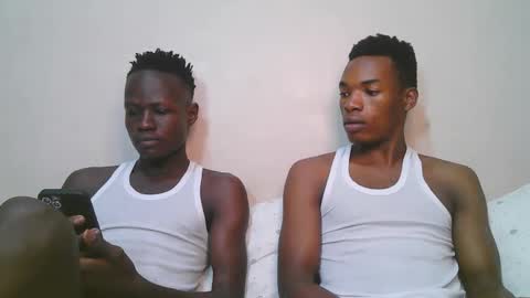 luoislove online show from February 9, 2026, 8:29 am