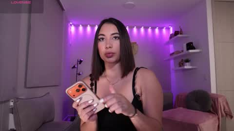 Snapshot of lupe_jones22 chatting on January 15, 2026, 2:49 am Lupe - Independent online show from January 15, 2026, 2:49 am