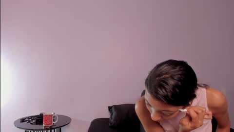Snapshot of lupeebony chatting on June 7, 2026, 8:01 pm lupe online show from June 7, 2026, 8:01 pm