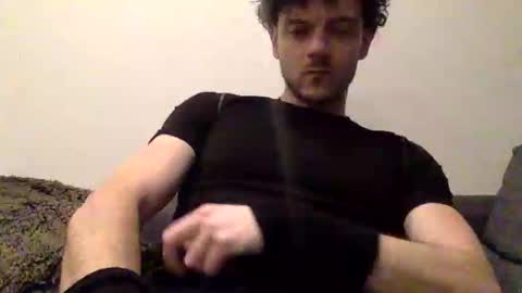 Snapshot of lupine_666 chatting on February 13, 2025, 9:17 pm Lupine online show from February 13, 2025, 9:17 pm