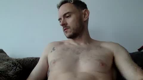 Snapshot of lupine_666 chatting on December 16, 2025, 10:42 am Lupine online show from December 16, 2025, 10:42 am