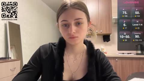 Snapshot of lurlineoline chatting on March 20, 2026, 2:33 pm May online show from March 20, 2026, 2:33 pm