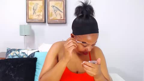 Snapshot of lusciousboobzz chatting on November 15, 2025, 10:34 am lusciousboobzz online show from November 15, 2025, 10:34 am