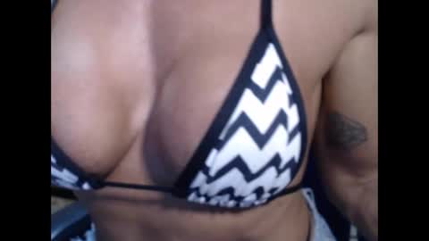 Snapshot of lusexyhot chatting on March 12, 2025, 1:47 am lusexyhot online show from March 12, 2025, 1:47 am