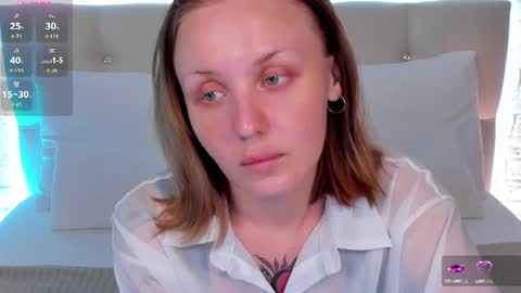 your sweet Liana online show from June 8, 2026, 4:57 am