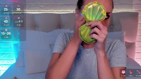 your sweet Liana online show from July 10, 2026, 5:23 am