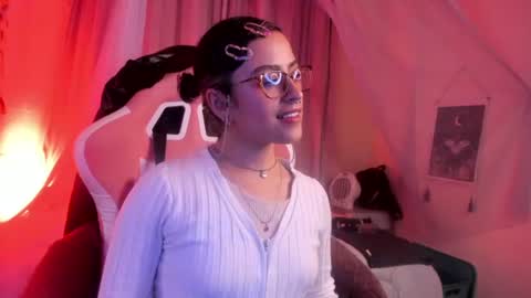 Snapshot of lusiana__ chatting on June 20, 2026, 4:26 am Luci online show from June 20, 2026, 4:26 am