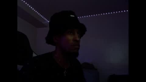 LUST online show from September 22, 2025, 7:43 am